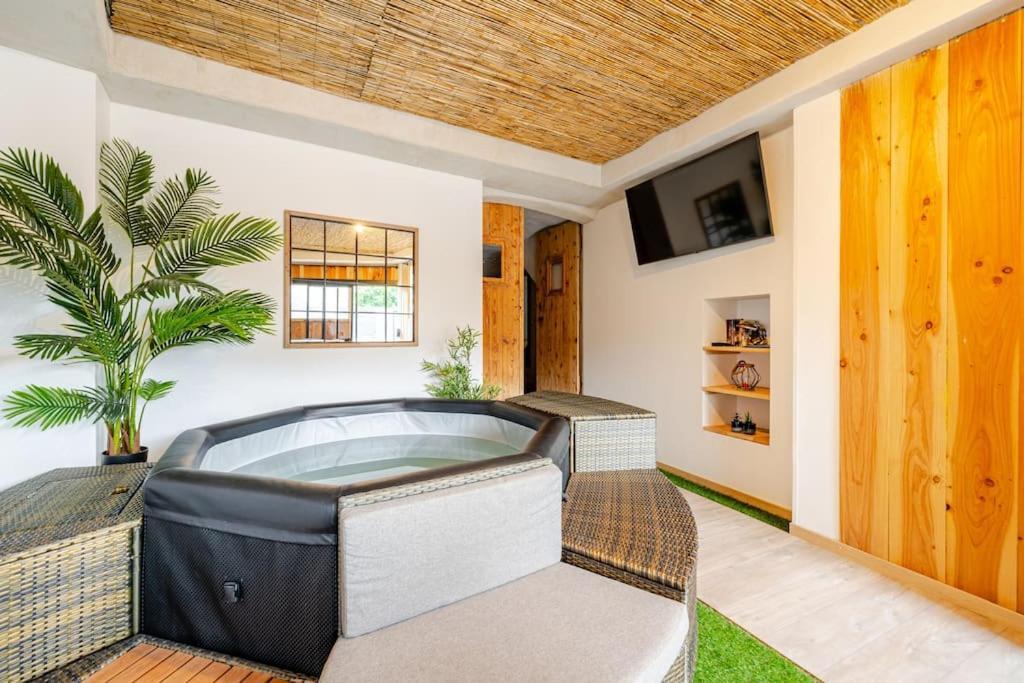Nuit Romantique Avec Spa Privatif Meilhaud 외부 사진